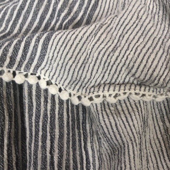 Grey and white Dress - Picture 4 of 4